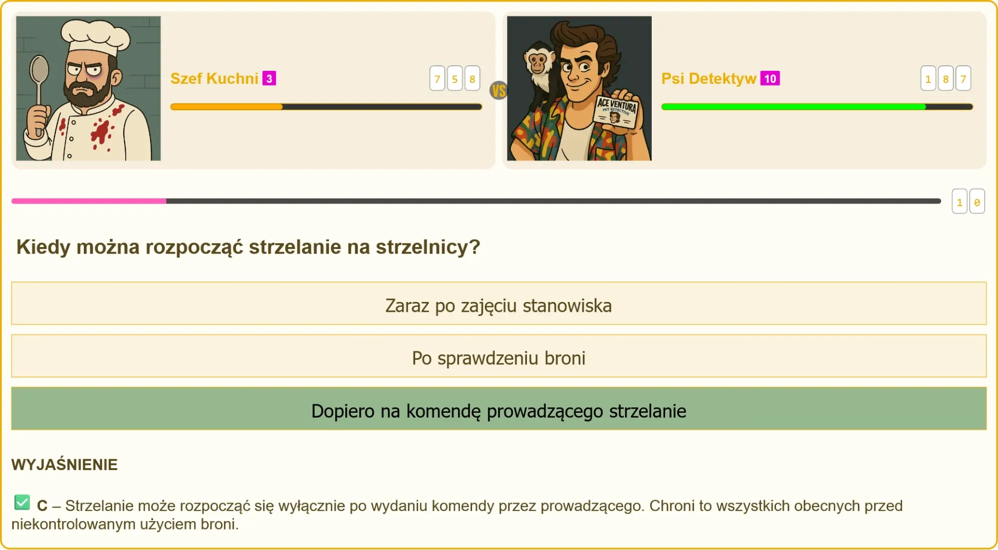 Instruktor wydający komendę na strzelnicy